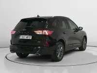 Usado Ford Kuga ST-Line 225 CV (165 kW) 2023 Negro SUV