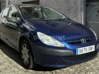 Usado Peugeot 307 90 CV (66 kW) 2003 Azul Berlina