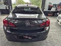 Usado Opel Astra Selective 131 CV (96 kW) 2014 Marrón Berlina