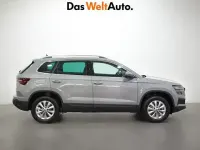 Usado Skoda Karoq Ambition 116 CV (85 kW) 2023 Gris SUV