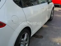 Begagnad Seat Leon FR 200 HK (147 kW) 2008 Vit Halvkombi