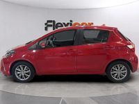 Usado Toyota Yaris Active 69 CV (50 kW) 2018 Rojo Berlina