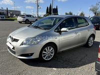Usado Toyota Auris Luna 124 CV (91 kW) 2007 Gris / plata Utilitario