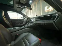 Usado Porsche Panamera 4 E-Hybrid Sport Turismo Sport Turismo 462 CV (339 kW) 2018 Gris / plata Familiar
