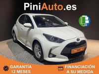 Usado Toyota Yaris Hybrid Active 116 CV (85 kW) 2021 Blanco Utilitario