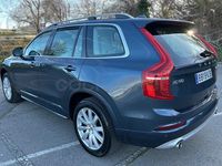 Usado Volvo XC90 Momentum 190 CV (139 kW) 2018 Azul SUV