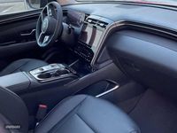 Usado Hyundai Tucson Style 265 CV (194 kW) 2023 Engine red SUV