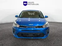 Usado Kia Rio 100 HP (73 kW) 2022 Azul Sedan