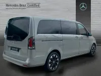 Usado Mercedes V300 Avantgarde 231 CV (169 kW) 2025 Gris / plata Monovolumen