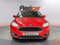 Usado Ford Focus Titanium 125 CV (91 kW) 2017 Rojo Familiar