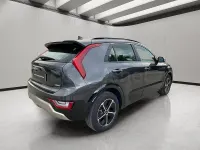 Usado Kia Niro 183 CV (134 kW) 2023 Negro SUV