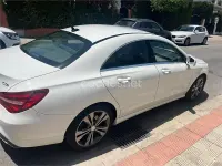Usado Mercedes CLA200 Urban 136 CV (100 kW) 2017 Blanco Coupe