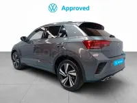 Usado VW T-Roc R-line 150 CV (110 kW) 2026 Gris / plata SUV