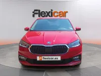 Usado Skoda Fabia Selection 95 CV (69 kW) 2024 Rojo Utilitario