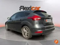 Usado Ford Focus Titanium 125 CV (91 kW) 2018 Gris Berlina