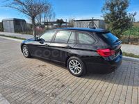 Usado BMW 318 Advantage 150 CV (110 kW) 2017 Negro Familiar