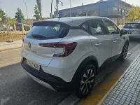 Usado Renault Captur Equilibre 100 CV (73 kW) 2023 Blanco SUV