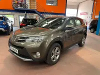 Usado Toyota RAV4 Advance 124 CV (91 kW) 2016 Beige SUV