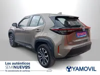 Usado Toyota Yaris Style 116 CV (85 kW) 2024 Gris Utilitario