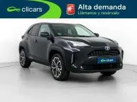 Usado Toyota Yaris Cross Style 91 CV (66 kW) 2022 Negro SUV