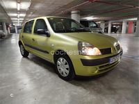 Usado Renault Clio II Expression 60 CV (44 kW) 2004 Verde Berlina