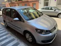 Usado VW Touran Advance 105 CV (77 kW) 2014 Gris Monovolumen