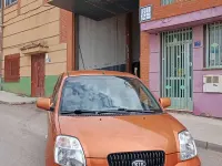 Usado Kia Picanto EX 65 CV (47 kW) 2006 Naranja Utilitario