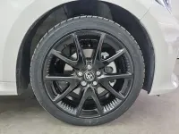 Usado Toyota Yaris Hybrid Style 116 CV (85 kW) 2023 Blanco Berlina