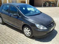 Usado Peugeot 307 90 CV (66 kW) 2006 Negro Berlina