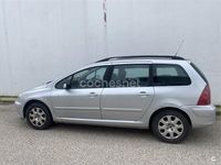 Usado Peugeot 307 110 CV (80 kW) 2005 Gris / plata Familiar
