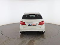Usado Mercedes B220 AMG line 177 CV (130 kW) 2015 Blanco Monovolumen