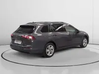 Usado VW Golf VIII Life 116 CV (85 kW) 2021 Gris Utilitario