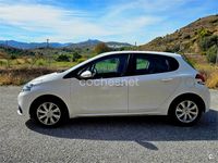 Usado Peugeot 208 Active 82 CV (60 kW) 2019 Blanco Utilitario