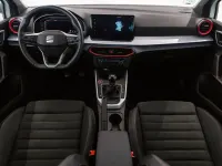 Usado Seat Arona FR 110 CV (80 kW) 2022 Blanco SUV