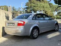 Usado Audi A4 130 CV (95 kW) 2001 Gris / plata Berlina