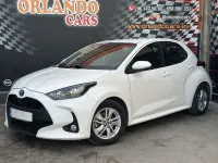 Usado Toyota Yaris Active 116 CV (85 kW) 2021 Blanco Utilitario