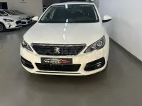 Usado Peugeot 308 Style 130 CV (95 kW) 2021 Blanco Berlina