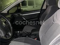 Usado Peugeot 407 110 CV (80 kW) 2004 Negro Berlina