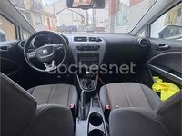 Usado Seat Leon Style 105 CV (77 kW) 2010 Blanco Utilitario