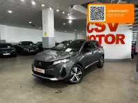 Usado Peugeot 3008 Allure 226 CV (166 kW) 2023 Gris SUV