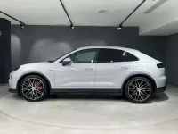 Usado Porsche Macan 380 kW (517 CV) 2025 Gris SUV
