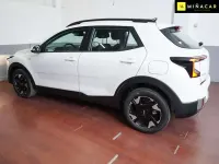 Nuevo Kia Stonic 101 CV (74 kW) 2026 Blanco SUV