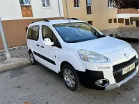 Usado Peugeot Partner Tepee Outdoor 92 CV (67 kW) 2014 Blanco Monovolumen