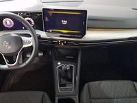 Usado VW Golf VIII 115 CV (84 kW) 2025 Crystal ice blue metalizado Utilitario