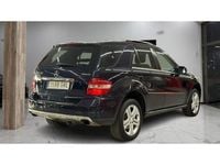 Usado Mercedes ML320 224 CV (164 kW) 2009 Azul SUV