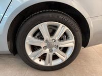 Usado Audi A4 150 CV (110 kW) 2012 Gris / plata Familiar