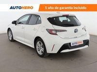 Usado Toyota Corolla Active 122 CV (89 kW) 2021 Blanco Berlina