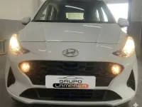 Usado Hyundai i10 67 CV (49 kW) 2022 Blanco Utilitario
