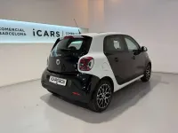 Usado Smart ForFour Electric Drive 60 kW (82 CV) 2021 Negro Utilitario