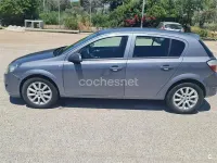 Usado Opel Astra Sport 100 CV (73 kW) 2006 Azul Berlina